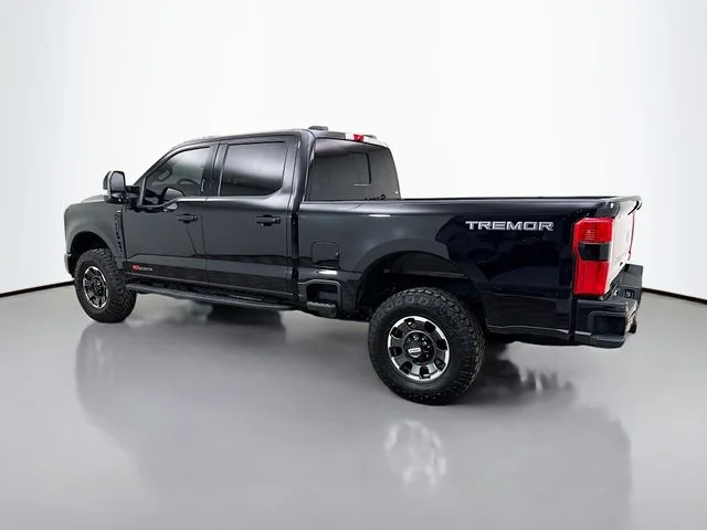 Used 2024 Black Metallic Ford Lariat image 5