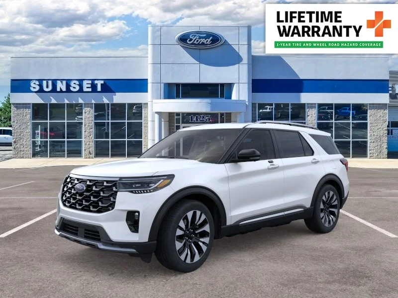 New 2026 Star White Metallic Tri-Coat Ford Platinum® image 1