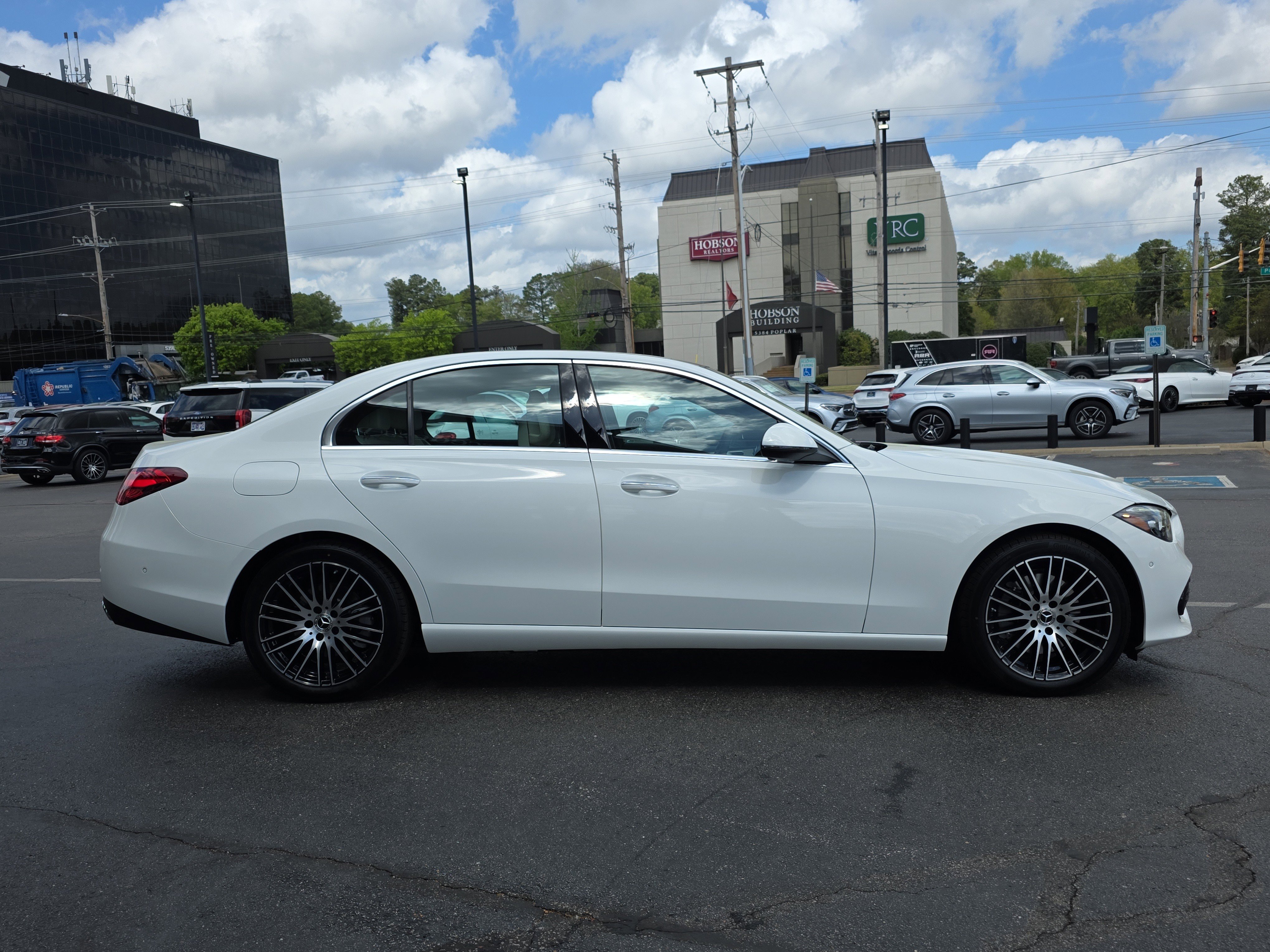 New 2026 Polar White Mercedes-Benz C 300 image 32