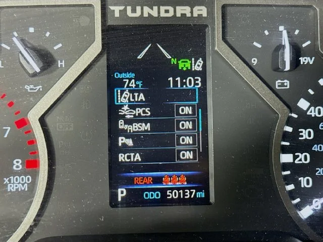 Used 2022 Gray Toyota SR5 image 12