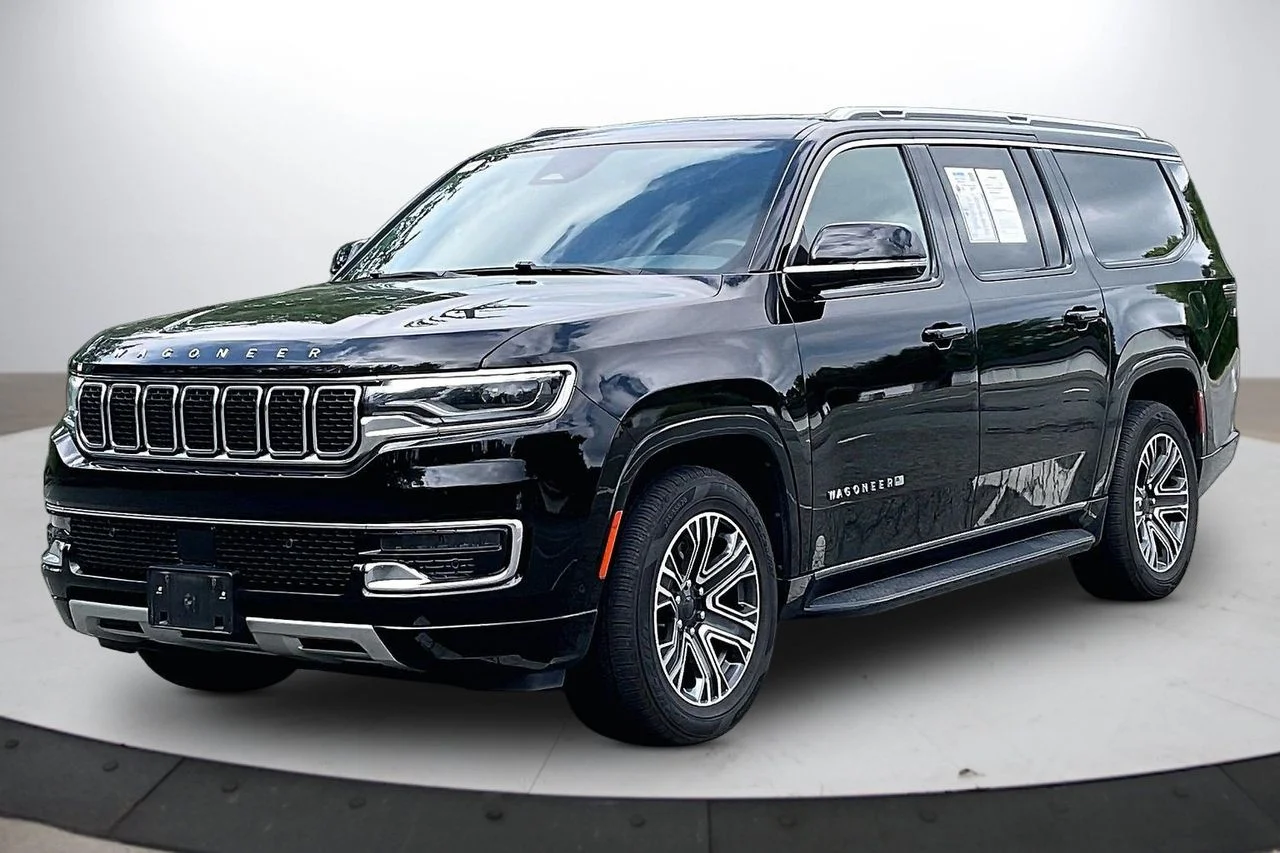 Used 2024 Black Jeep Series II image 4