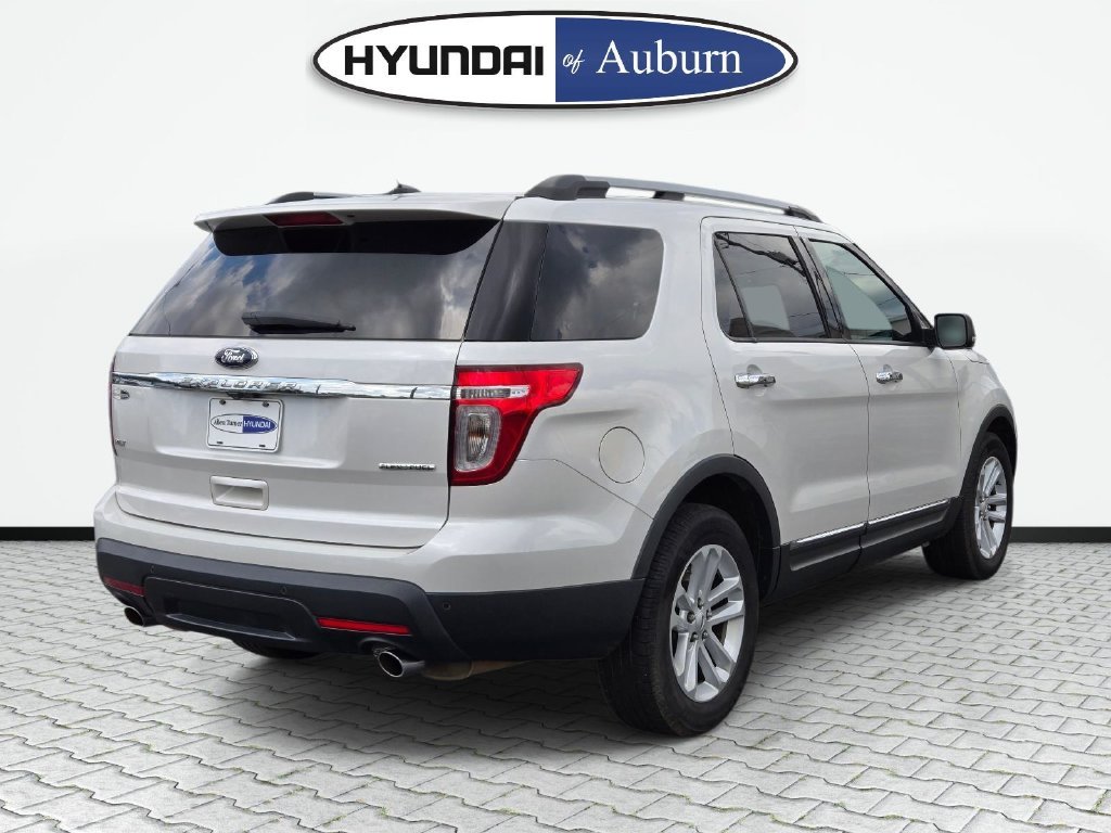 Used 2015 White Ford XLT image 5