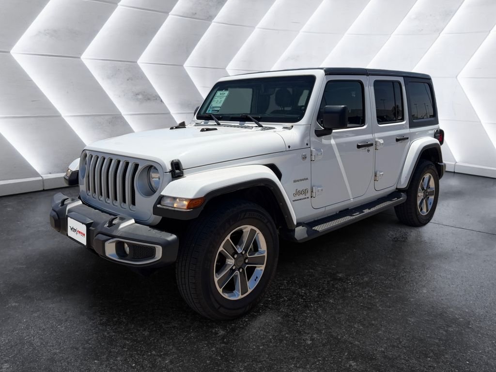 Used 2023 White Jeep Sahara image 3