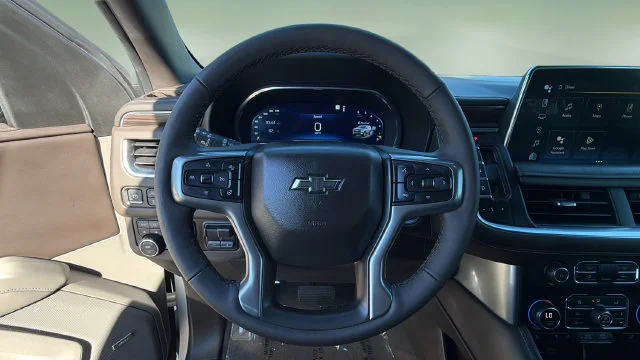 Used 2022 Beige Chevrolet Z71 image 14
