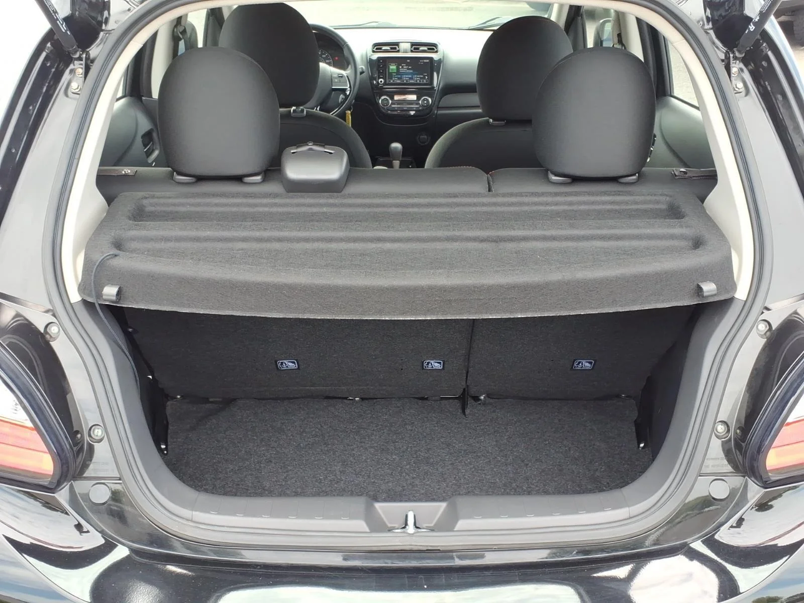 Used 2024 Jet Black Metallic Mitsubishi Black Edition image 30