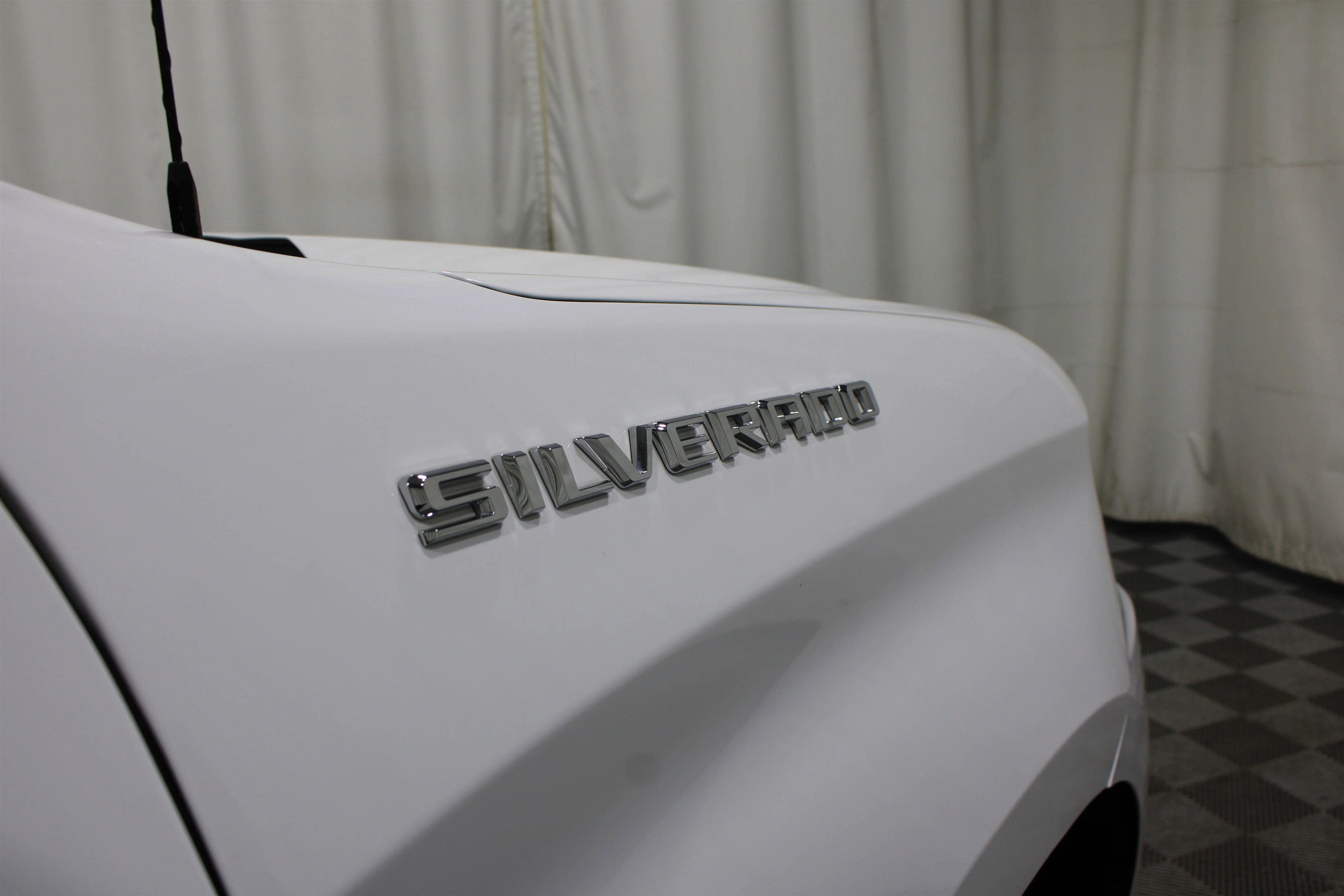 2020 Chevrolet Silverado 1500 LT - Photo 23