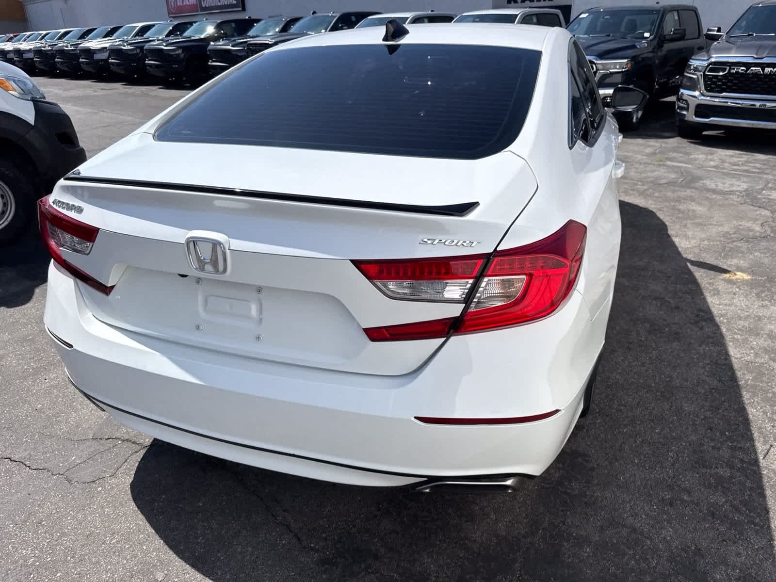 Used 2022 Platinum White Pearl Honda Sport image 16