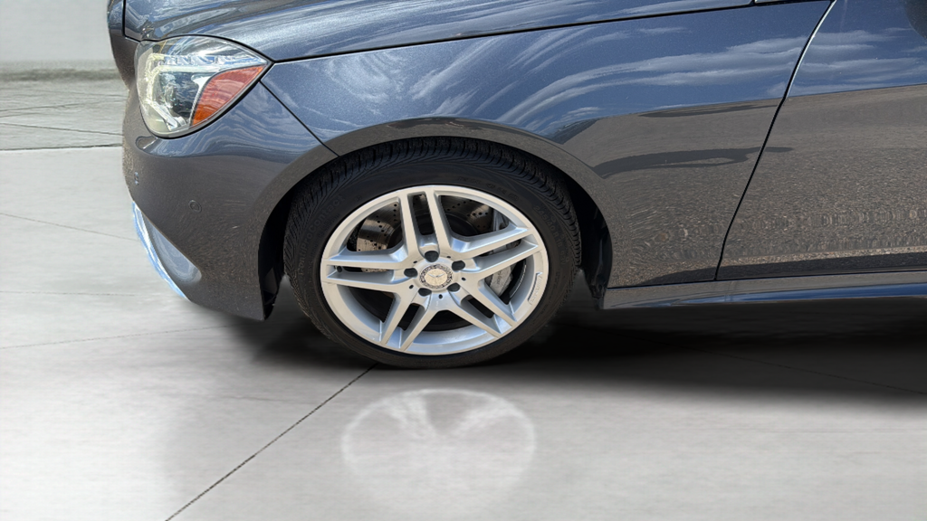 Used 2014  Mercedes-Benz E 550 image 9