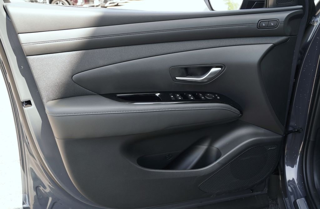 New 2026 Ecotronic Gray Hyundai Limited image 37