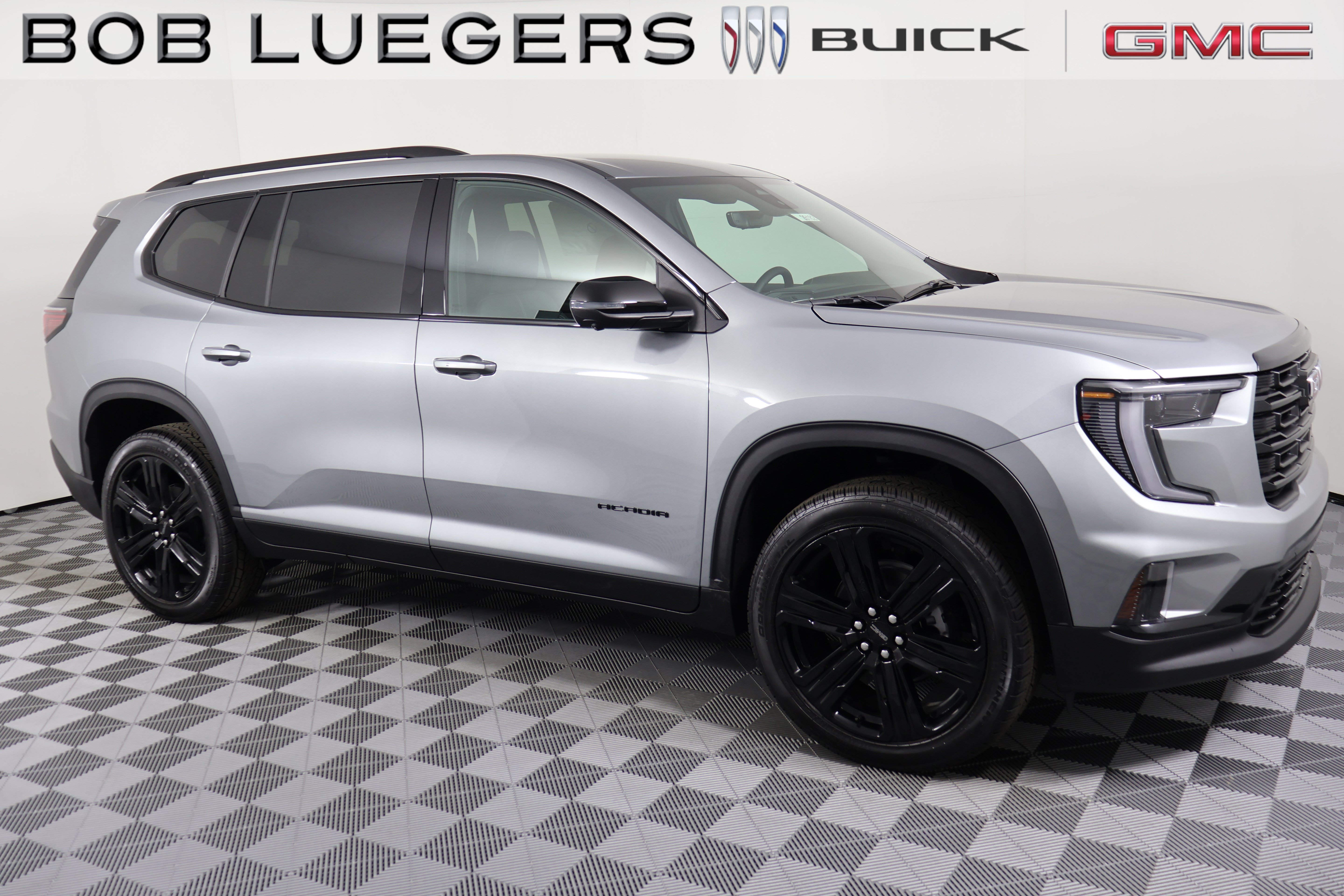2026 GMC Acadia Elevation - Photo 2