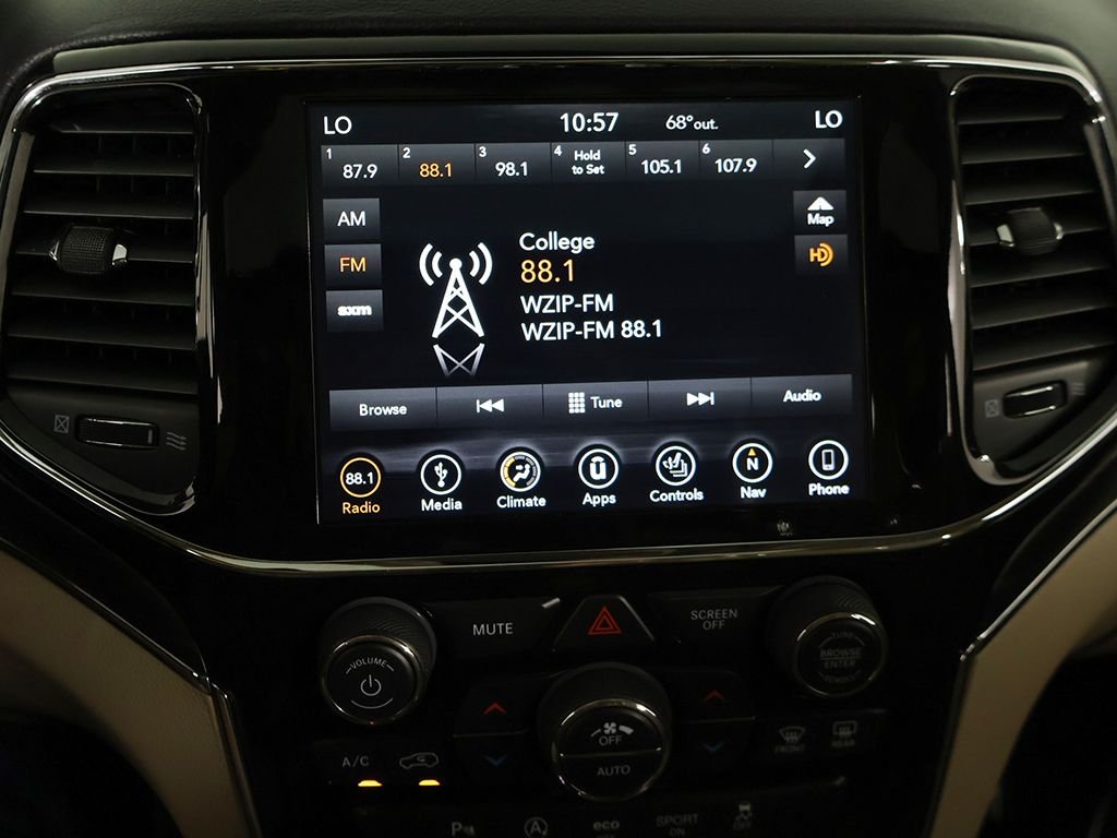 Used 2019 White Jeep Limited image 44