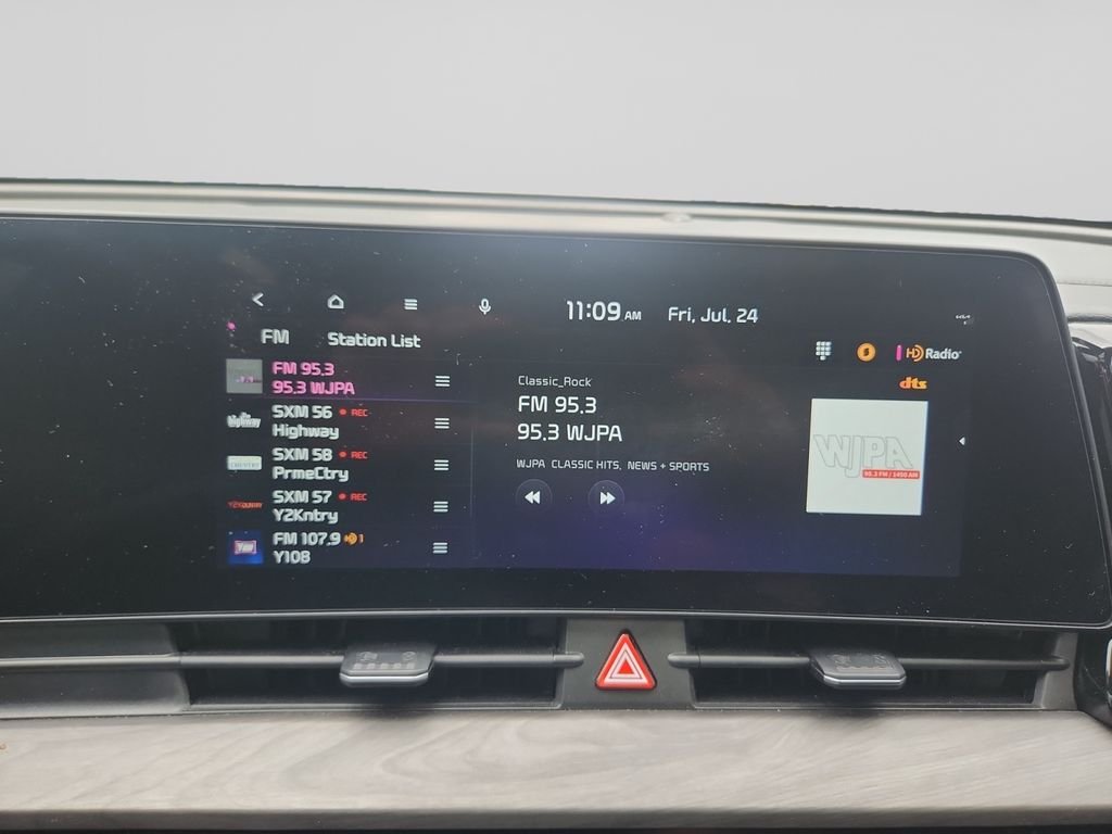 Certified Used 2024 White Kia X-Pro Prestige image 22