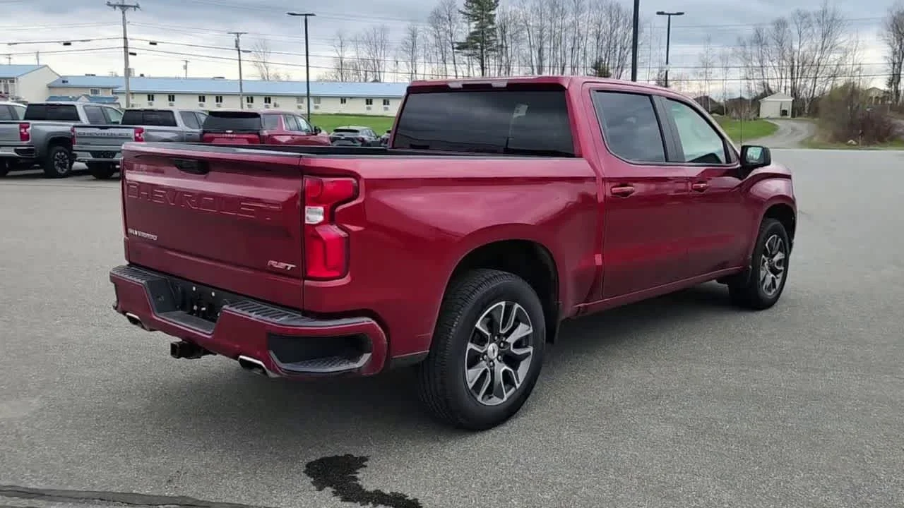 Used 2023 Radiant Red Tintcoat Chevrolet RST image 8