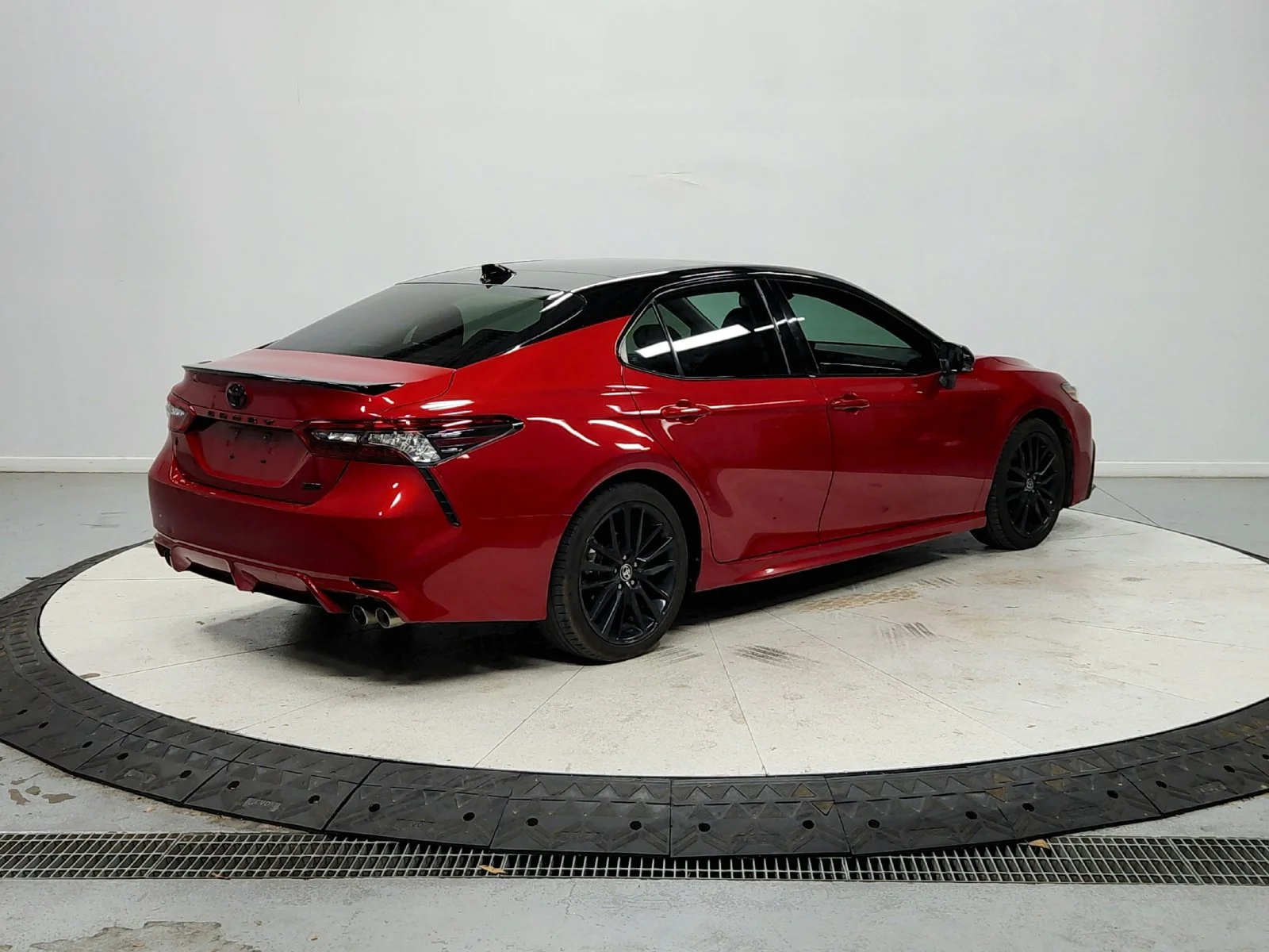 Used 2022 Red Toyota XSE image 8
