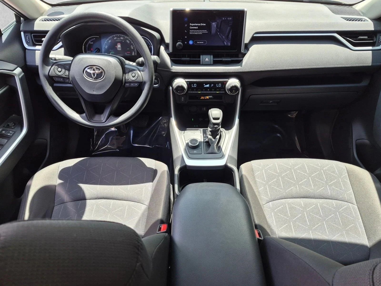 Used 2025 Silver Sky Metallic Toyota Hybrid XLE image 17