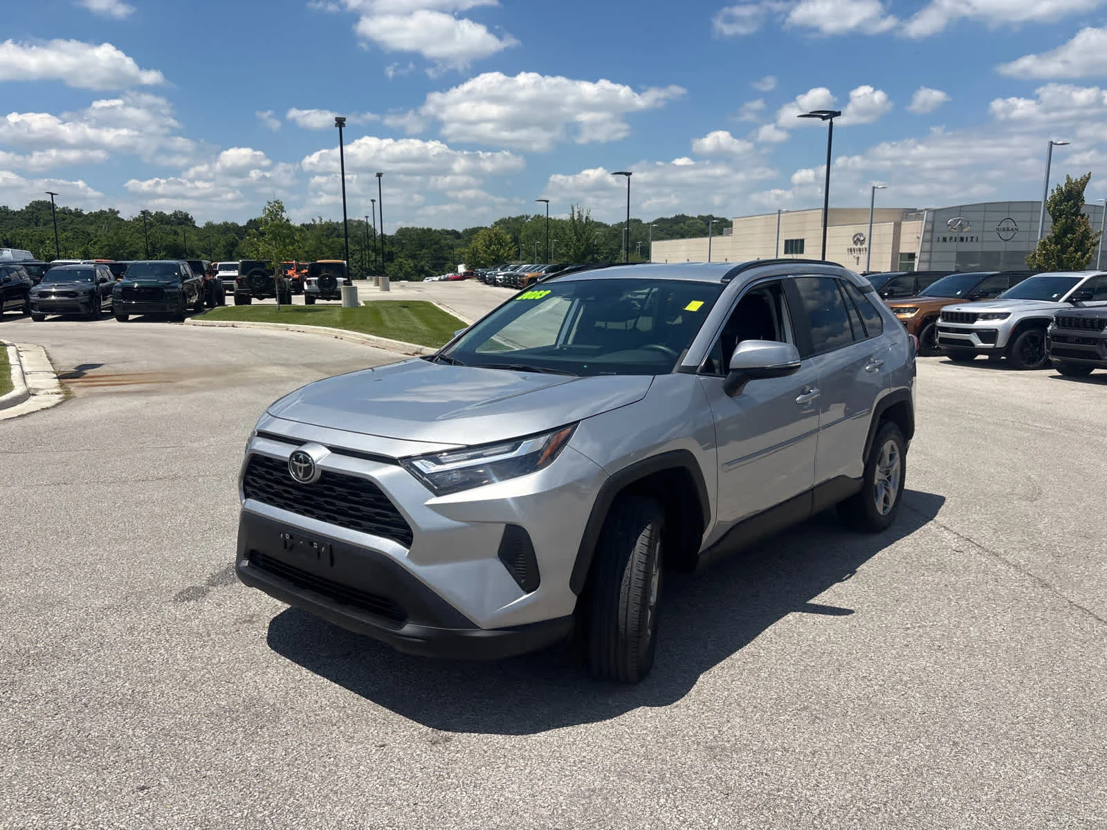 Used 2023 Silver Sky Metallic Toyota XLE image 5