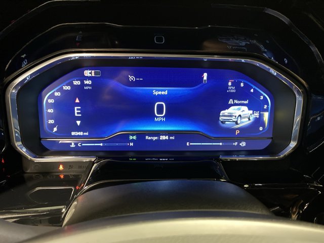 Used 2024 Slate Gray Metallic Chevrolet LT image 11