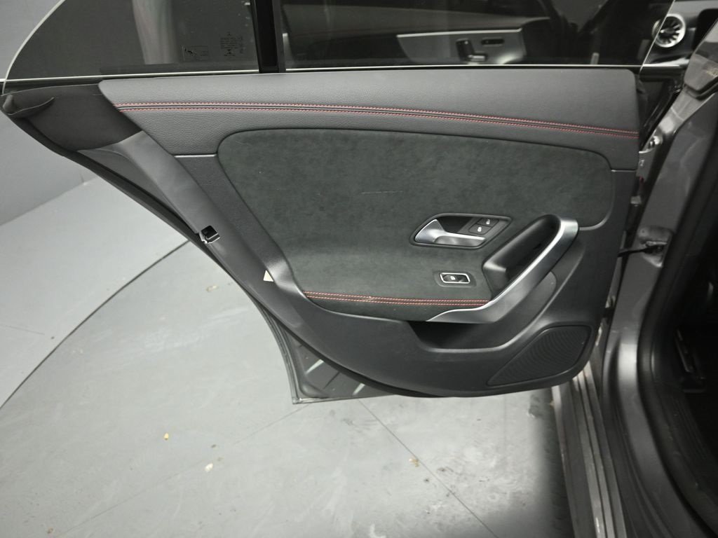 2022 MERCEDES-BENZ CLA-CLASS - Image 22
