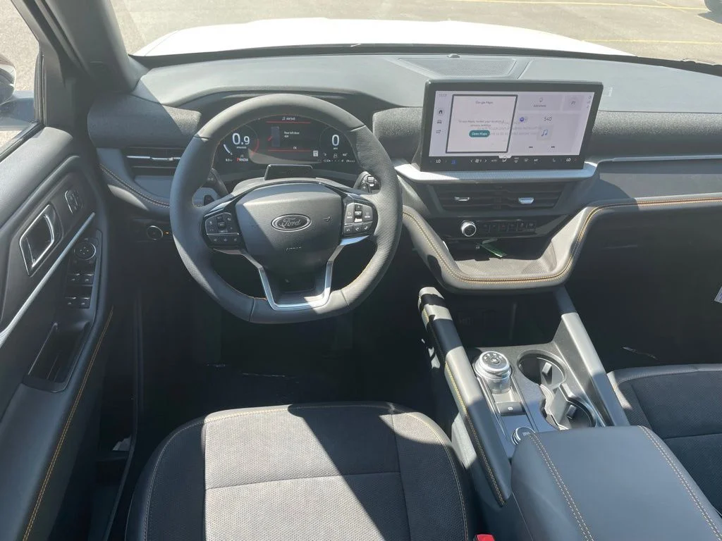 New 2026 Star White Metallic Tri-Coat Ford Tremor® image 16