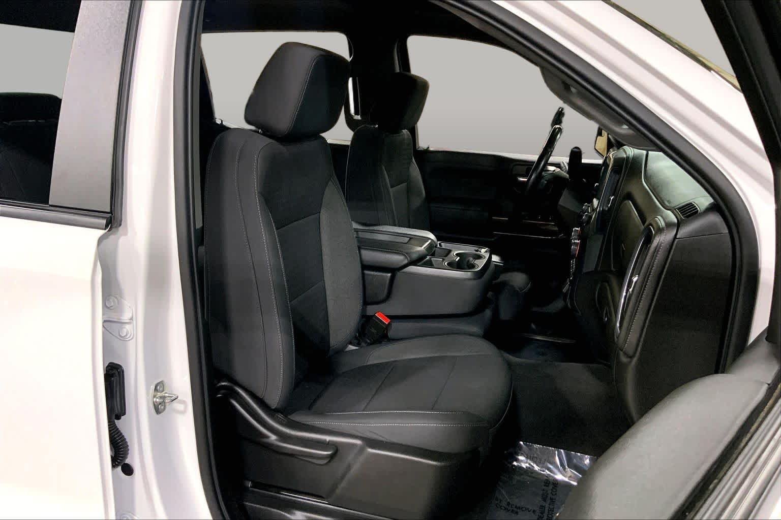 Used 2021 Summit White Chevrolet LT image 9