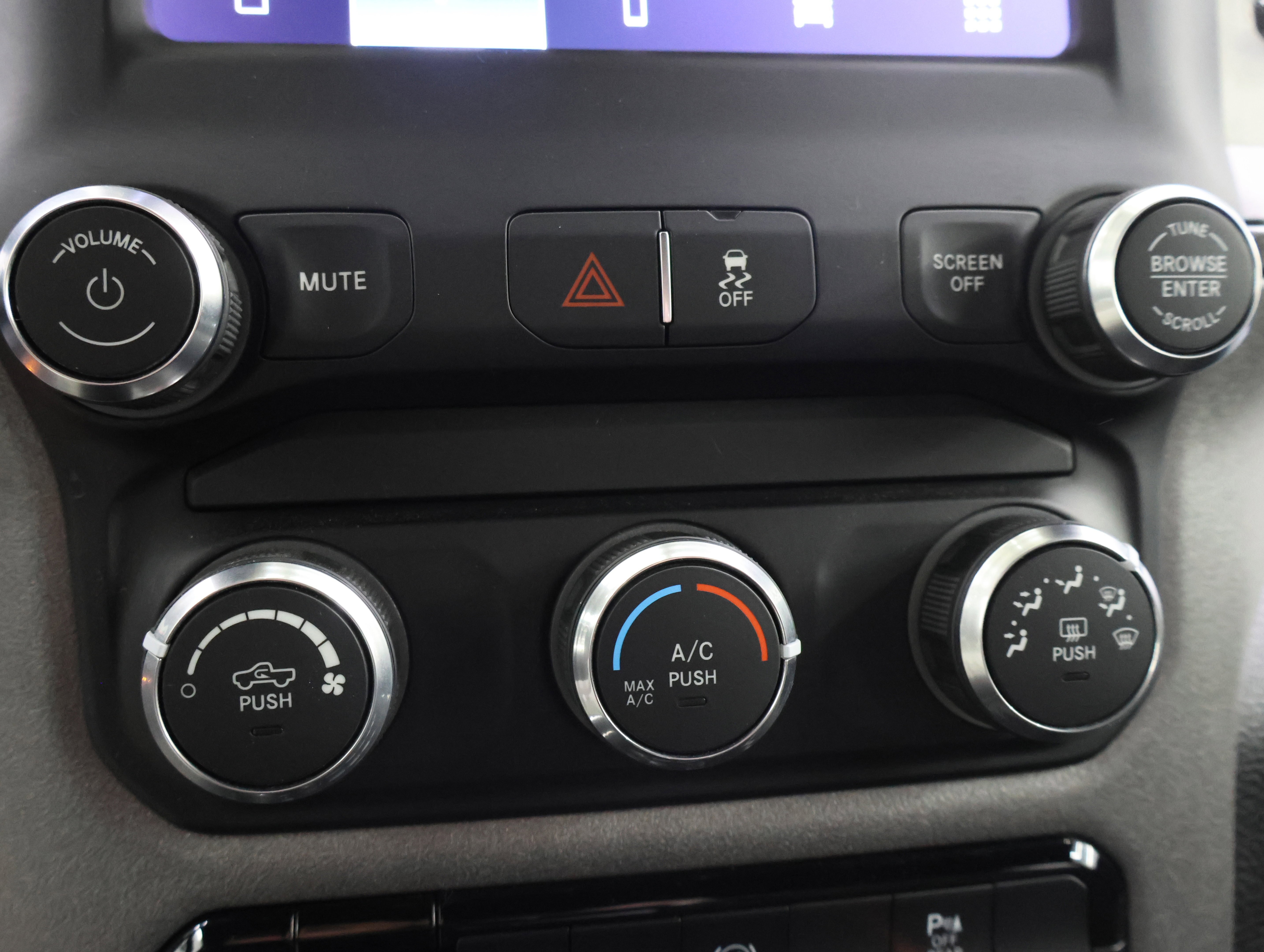 2022 RAM Ram 3500 Pickup Tradesman - Photo 49