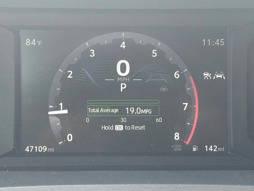 Used 2025 White Toyota SR image 13