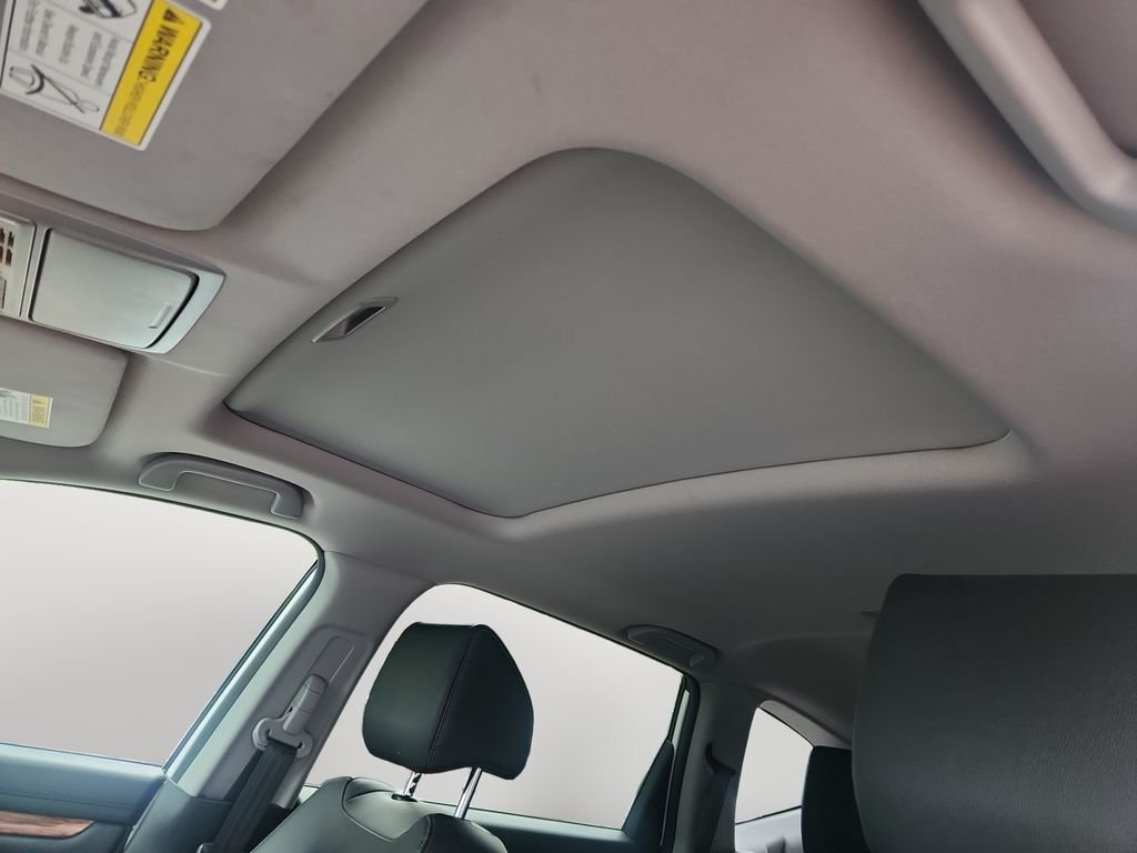 Used 2019  Honda Touring image 12