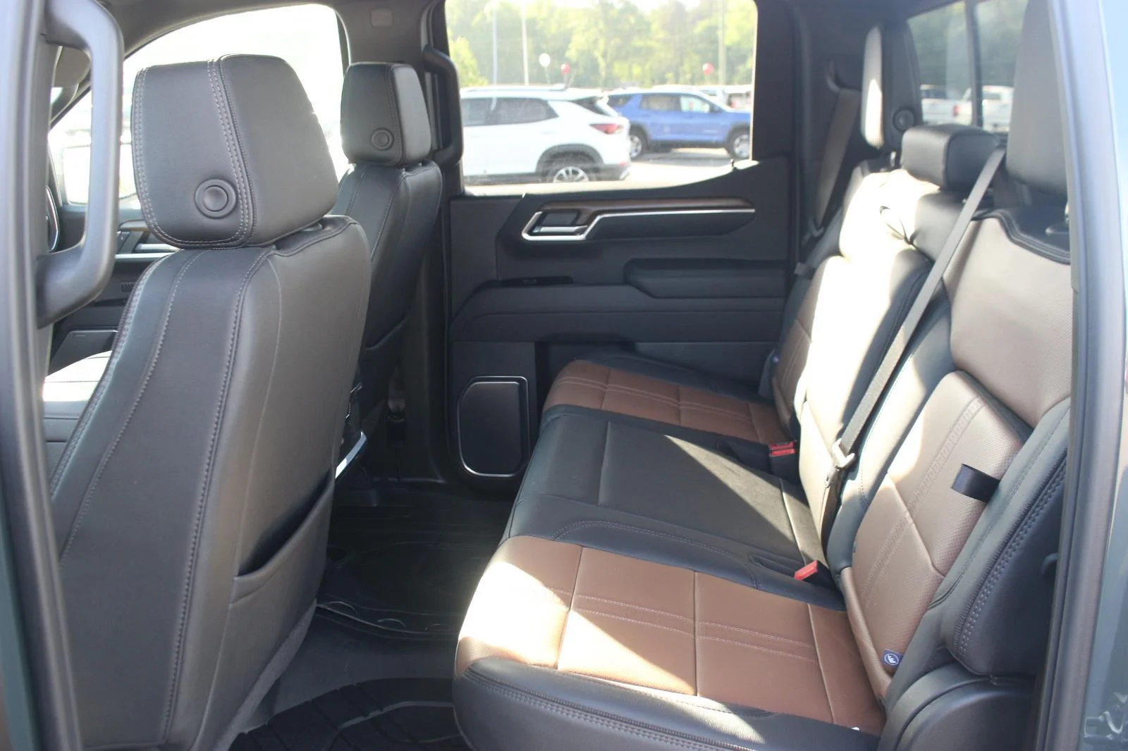 Used 2026 Cypress Gray Chevrolet High Country image 36