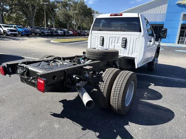 New 2026 Summit White GMC Pro image 4