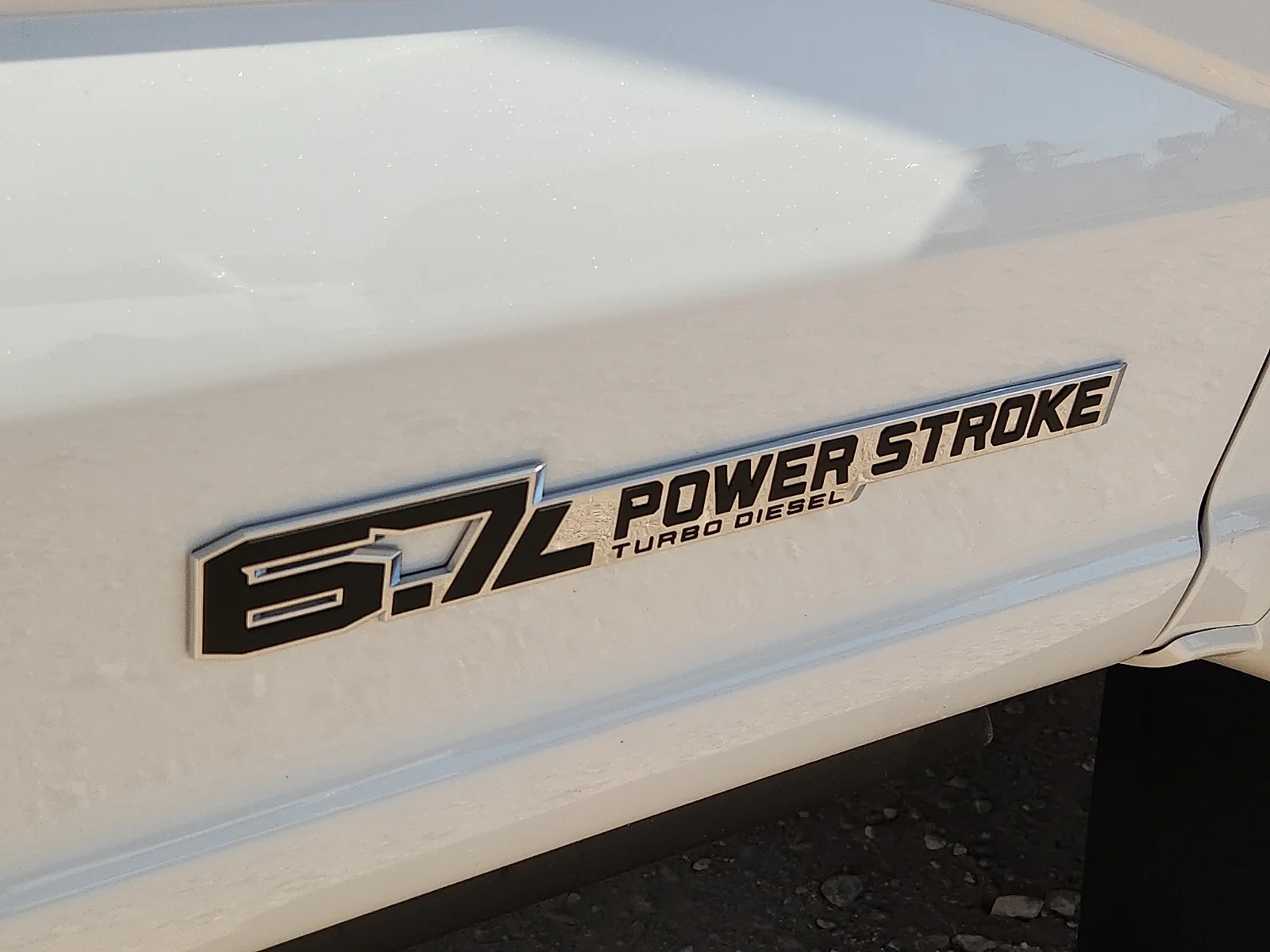 New 2027 Star White Metallic Tri-Coat Ford Platinum image 11