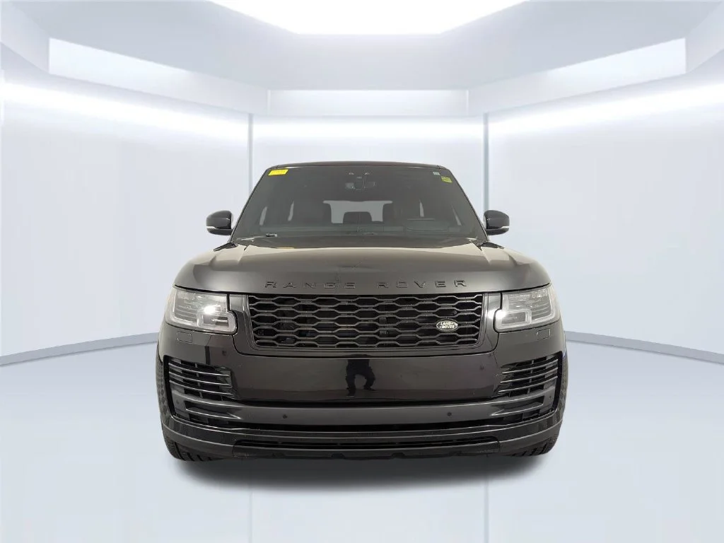 Certified Used 2019 Black Land Rover 5.0L V8 Supercharged image 21