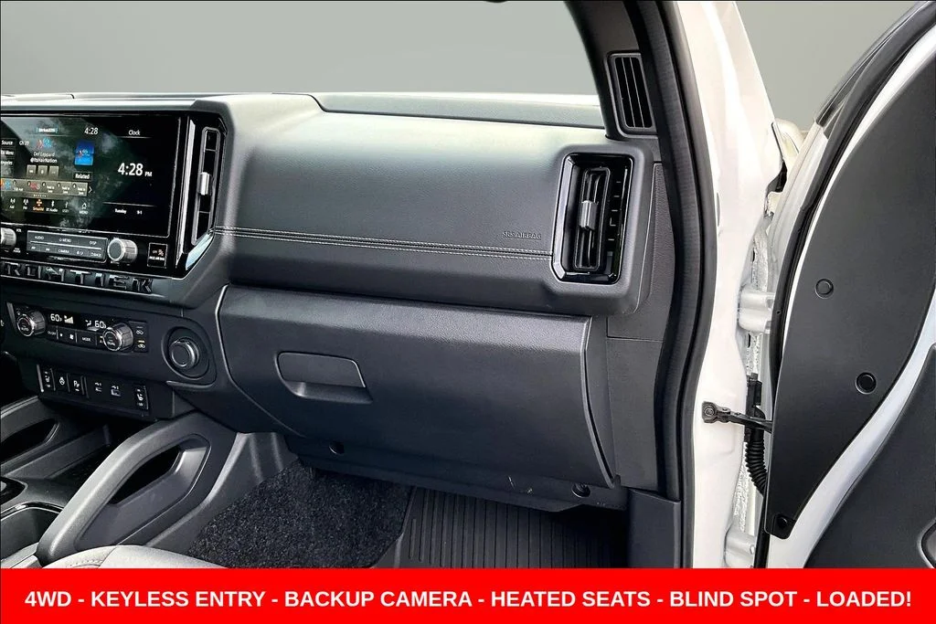 2026 Nissan Frontier SV - Photo 31