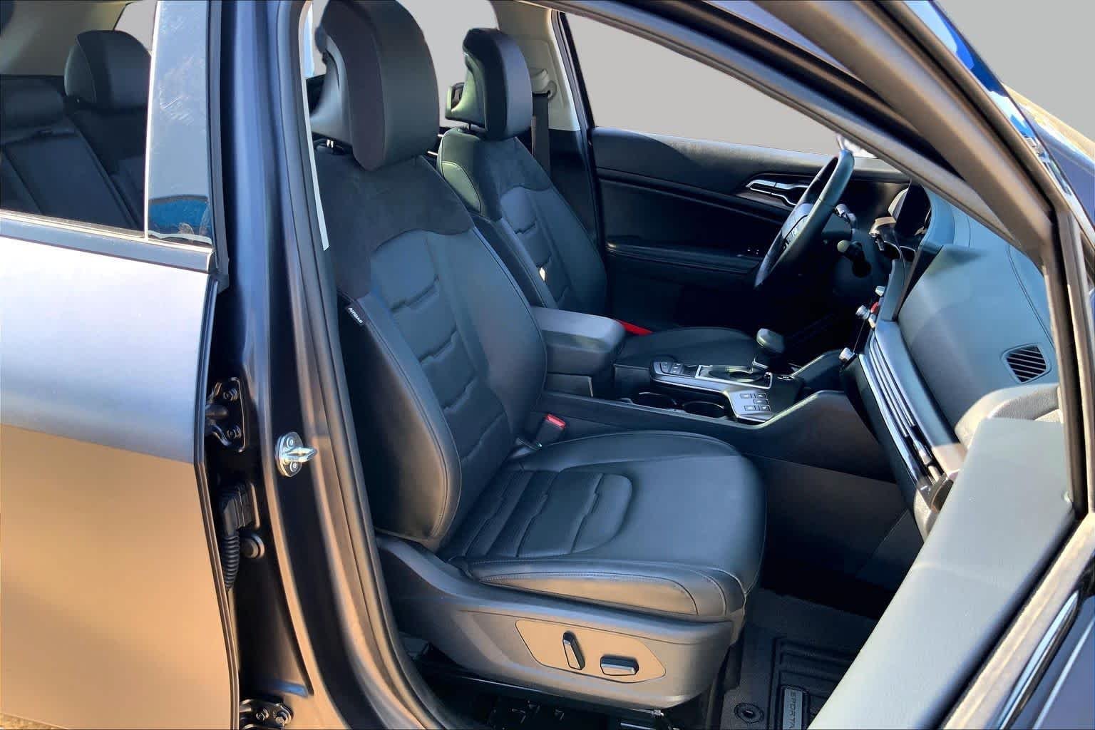 Certified Used 2026 Panthera Metal Matte Kia SX-Prestige image 9