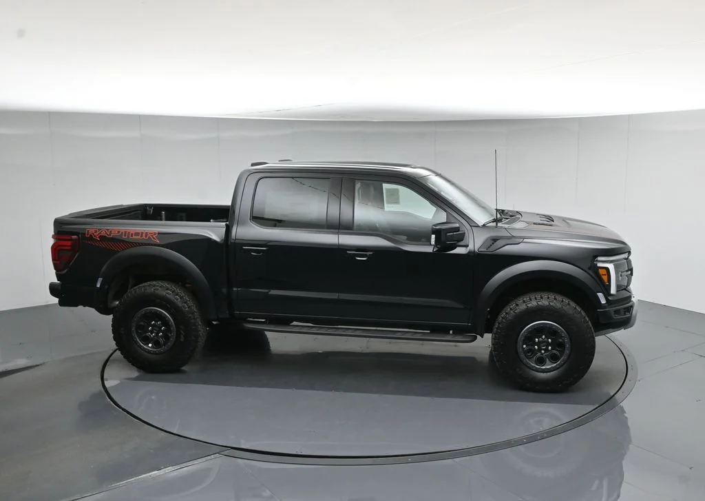 New 2026 Agate Black Metallic Ford Raptor image 41