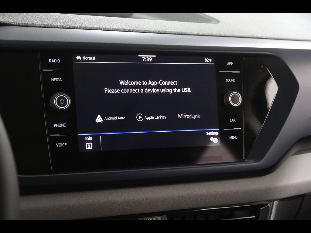 Used 2023 GRAY Volkswagen 1.5T SE 4Motion image 12