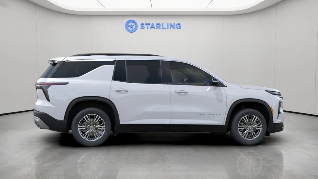 New 2026 Polar White Tricoat Chevrolet LT image 4