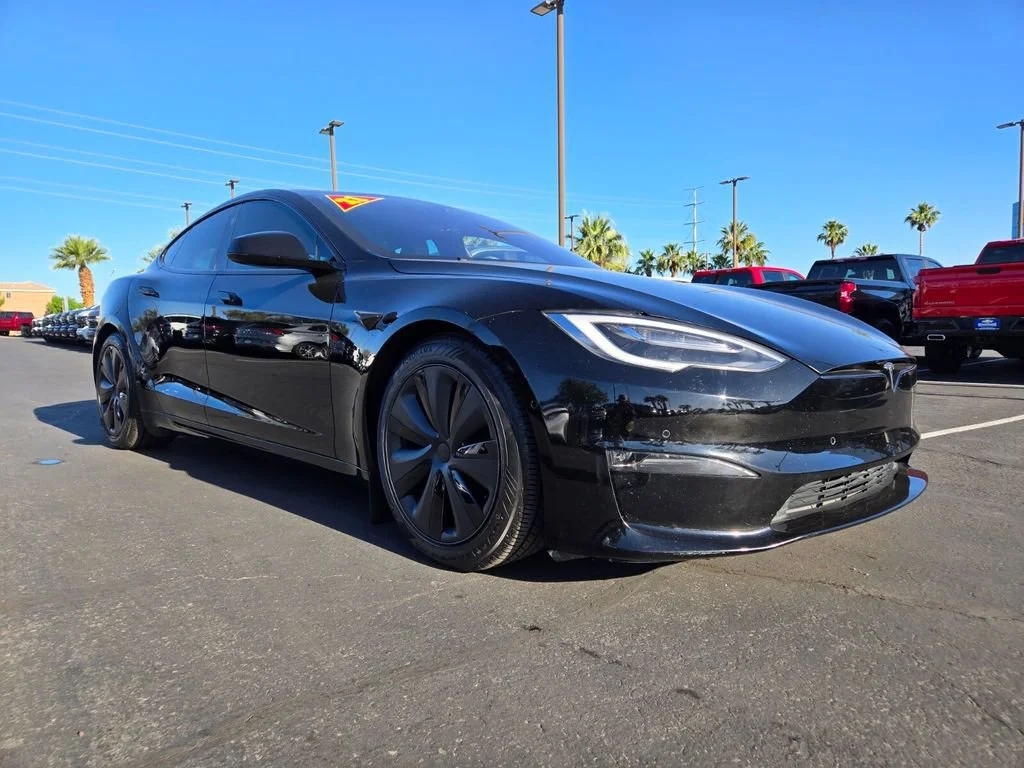 2021 Tesla Model S Plaid's photo
