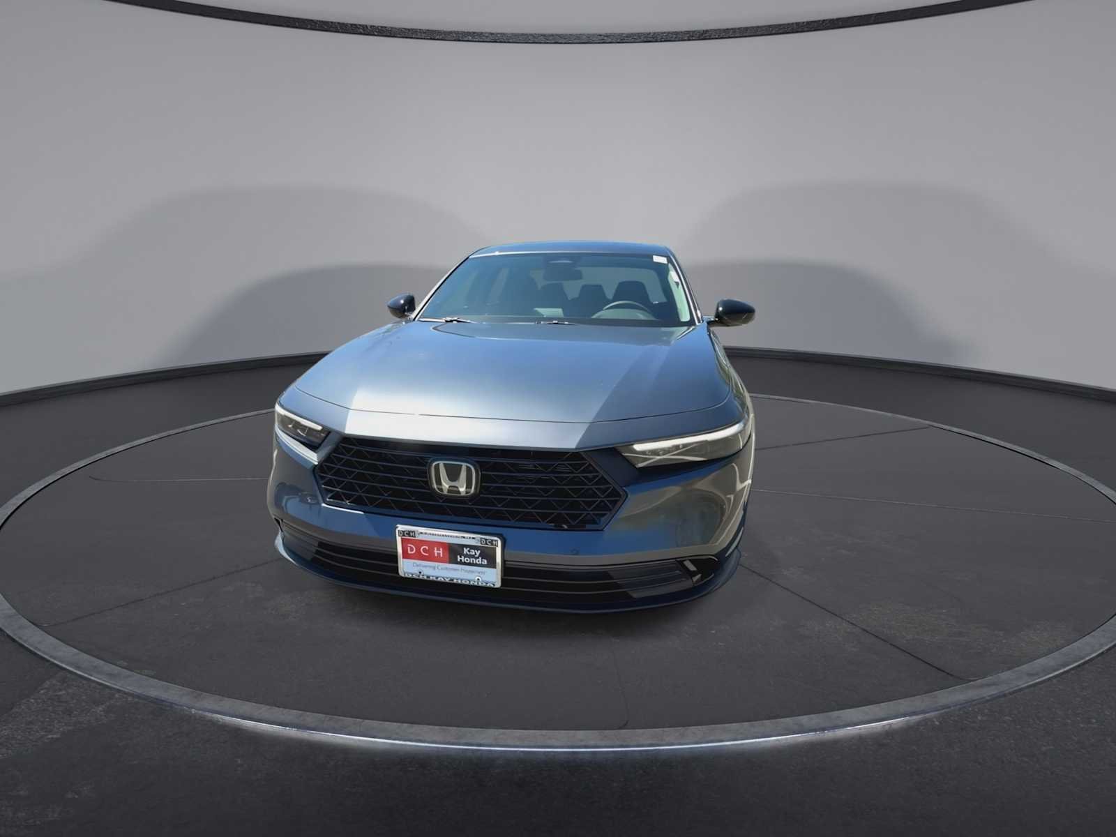 New 2026 Meteorite Gray Metallic Honda SE image 3