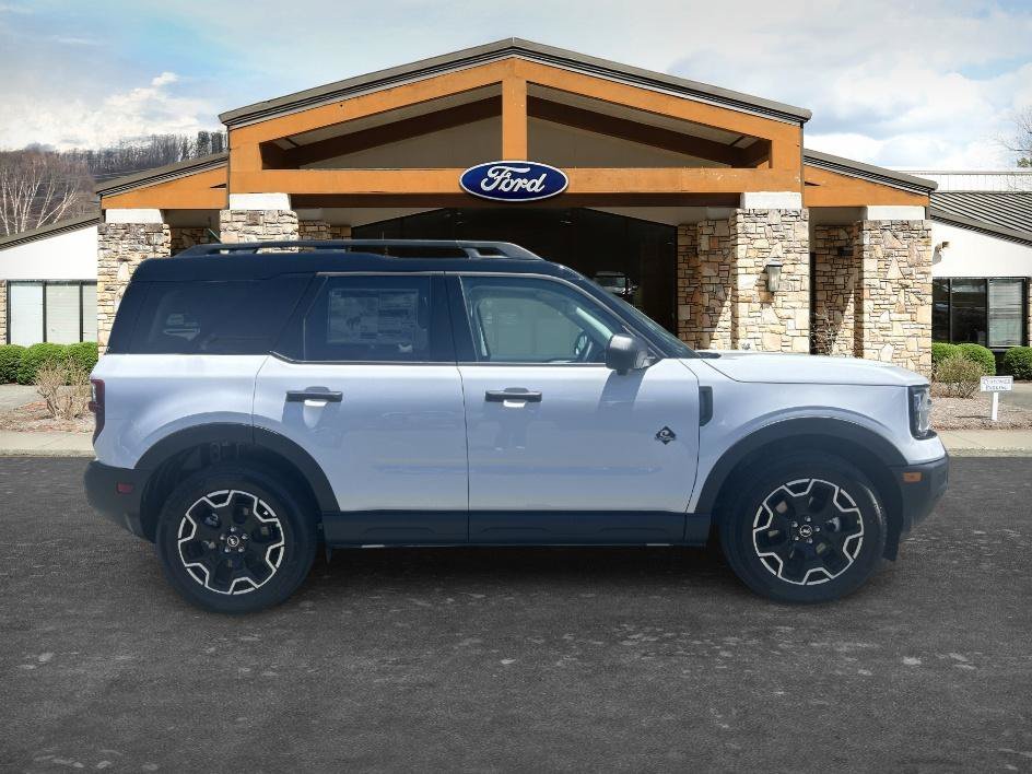 New 2026 Oxford White Ford Outer Banks® image 4