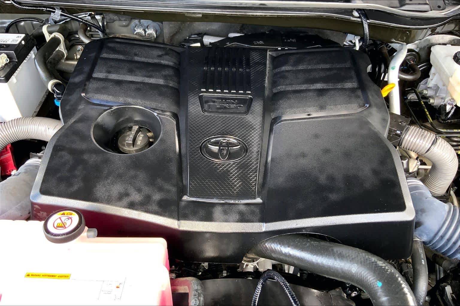 Used 2023 Magnetic Gray Metallic Toyota SR5 image 32