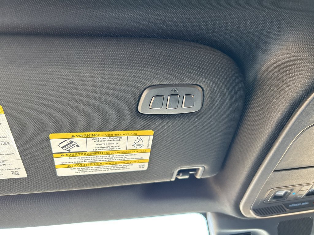 New 2026 Oxford White Ford Platinum image 33