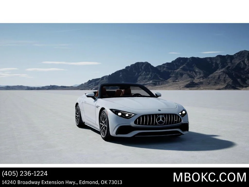 New 2027 MANUFAKTUR Moonlight White Metallic Mercedes-Benz AMG® SL 43 Roadster image 54