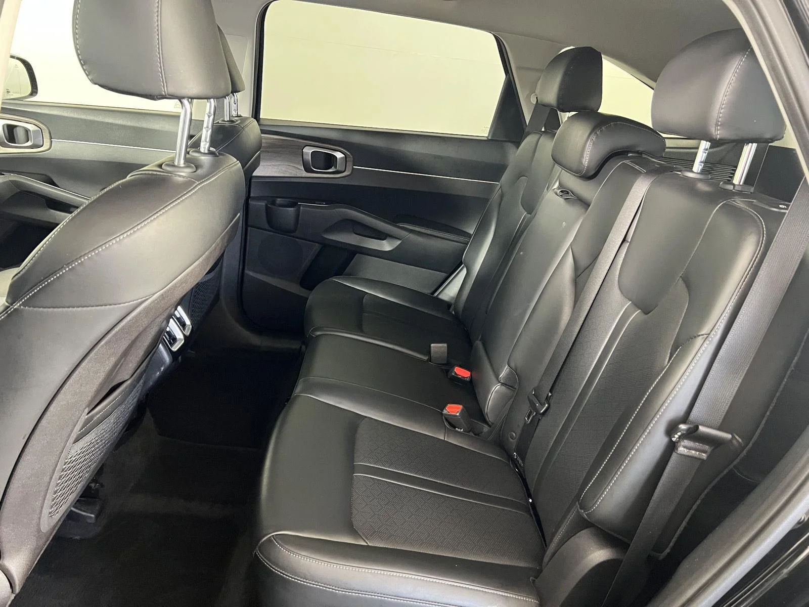 Used 2022 Ebony Black Kia X-Line S image 24