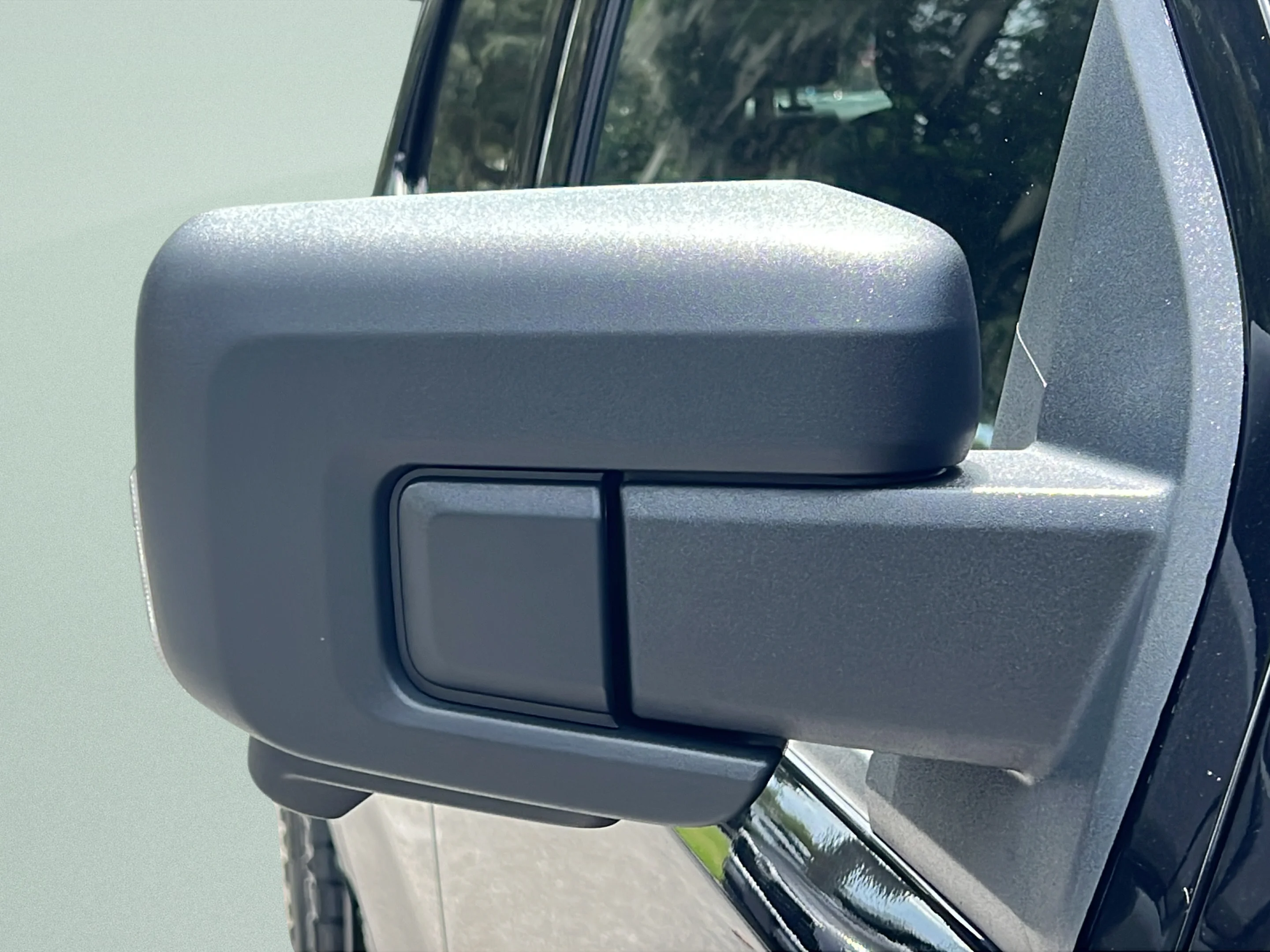 Used 2024 Agate Black Metallic Ford XLT image 26
