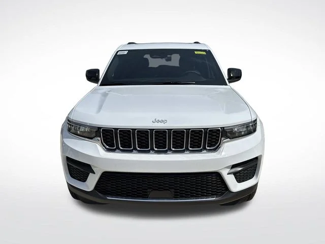 New 2026 White Jeep Laredo X image 2
