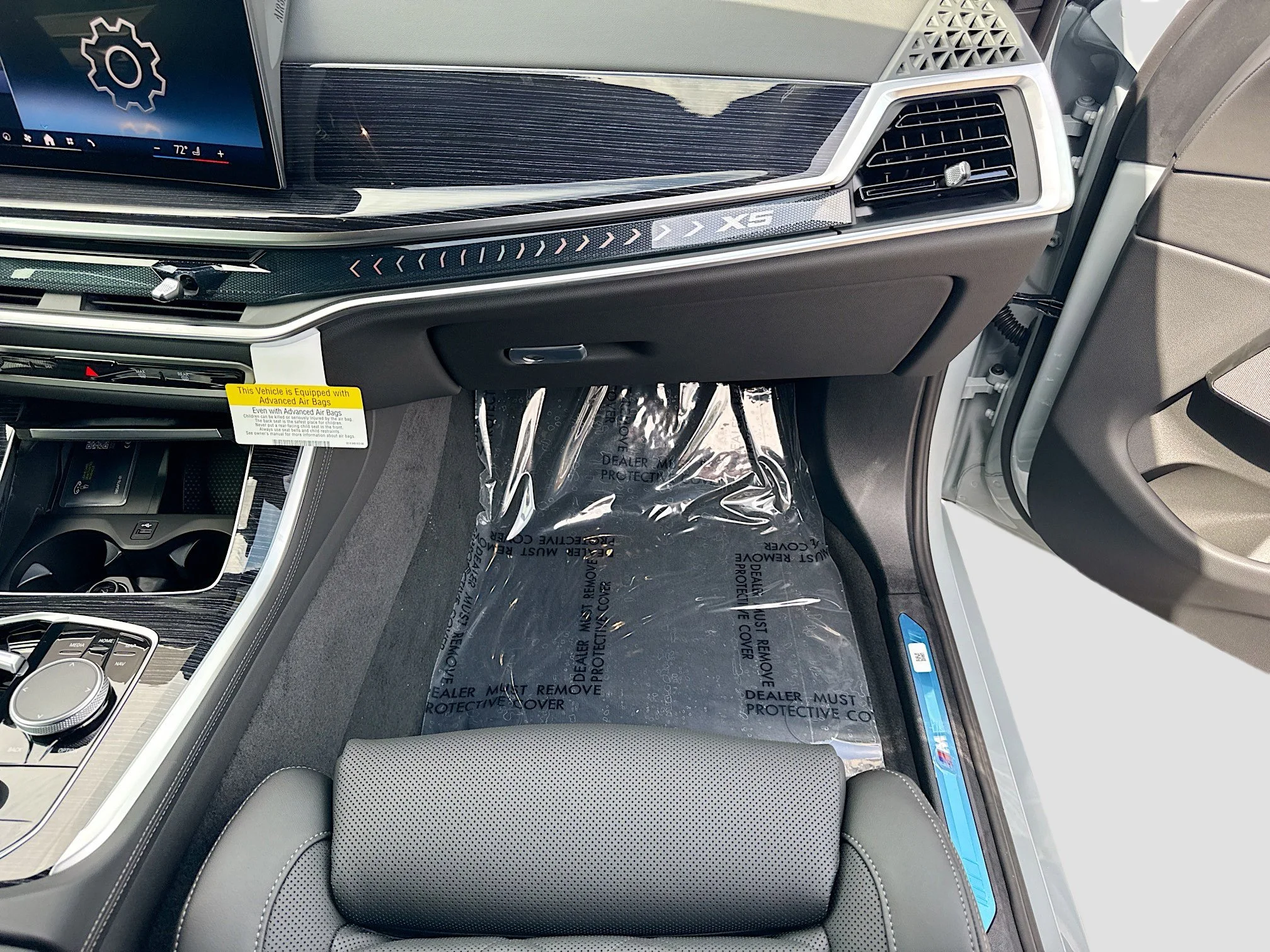 New 2026 Brooklyn Grey Metallic BMW sDrive40i image 18