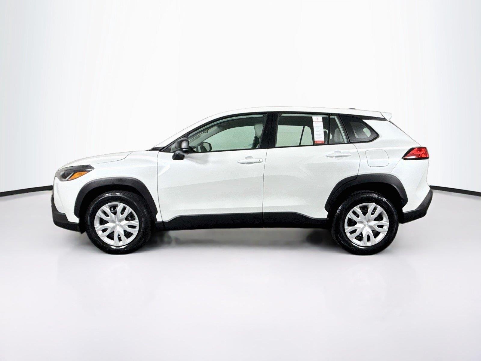 Certified Used 2024 Wind Chill Pearl Toyota L image 13