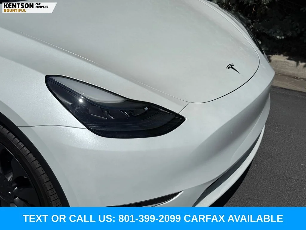 Used 2023 White Tesla Performance image 14
