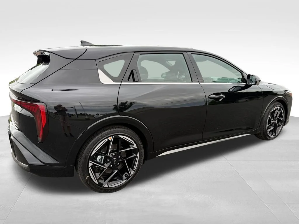 New 2026 Aurora Black Pearl Kia GT-Line image 7