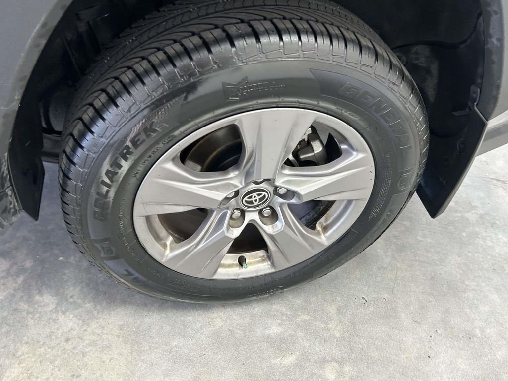 Certified Used 2024 Silver Toyota XLE image 9